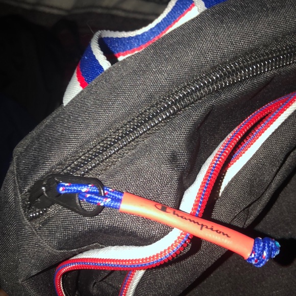 Champion backpack - Picture 3 of 3